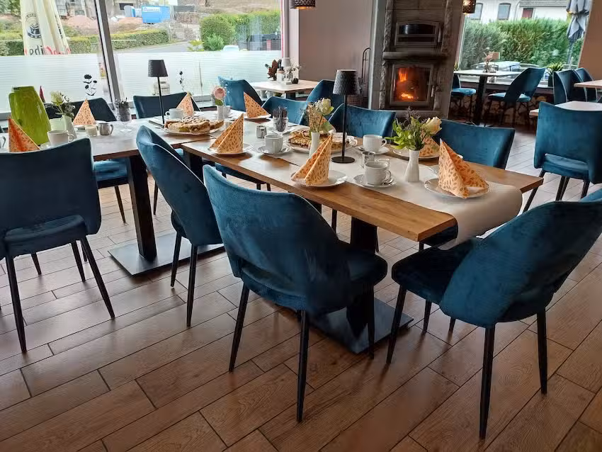 Leo&rsquo;s Caf&eacute; &ndash; Restaurant Hellenthal