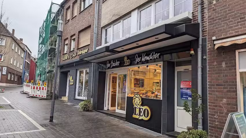 Leo’s Cafe Schrapper