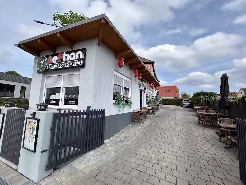 LePhan &ndash; Asian Food & Sushi