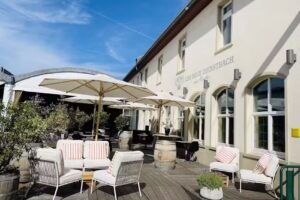 Les deux Dienstbach