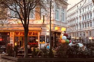 Lieblings Caf&eacute; Bar