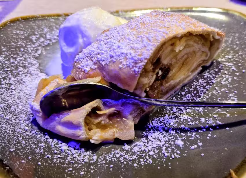 Lieblingsplatz Caf&eacute; Restaurant