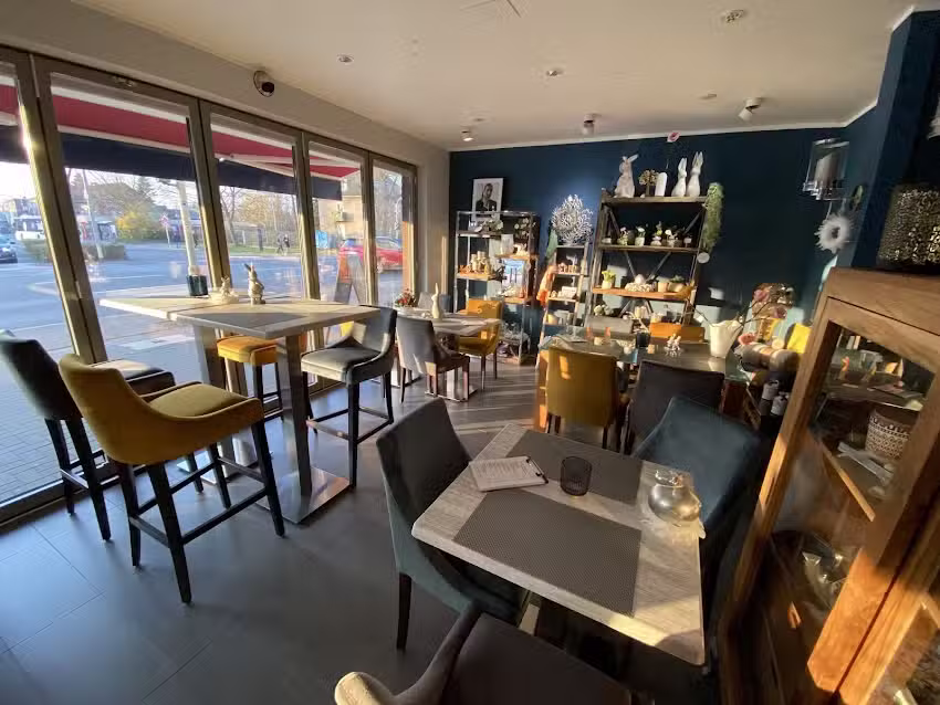 Lieblingsplatz-H&uuml;rth Deli Cafe & Interieur