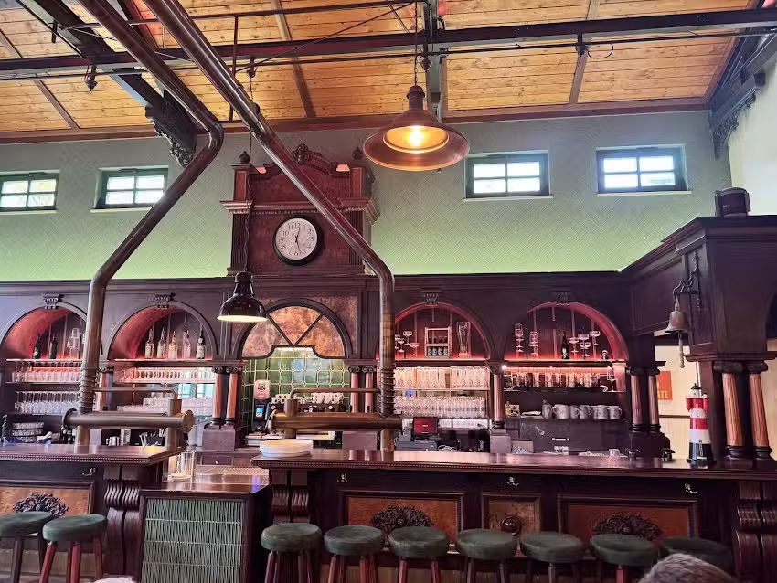 Lighthouse Restaurant