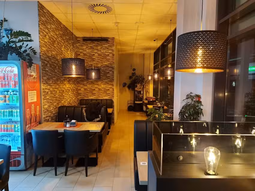 Locanta D&ouml;ner & Pizza Lounge