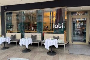 Loti | Café & Restaurant