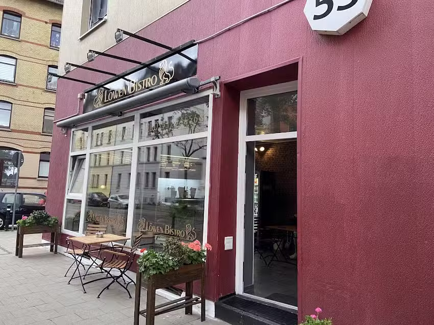L&ouml;wen Bistro