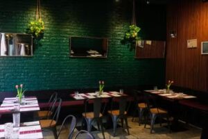 Luciano&lsquo;s Pizzeria