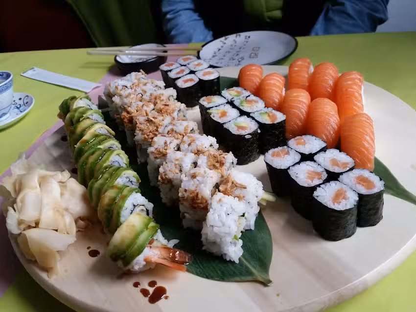 Lucky-Yoshi Restaurant