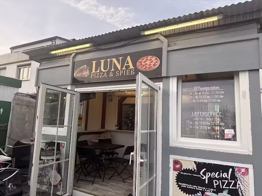 LUNA Pizza & Spie&szlig;