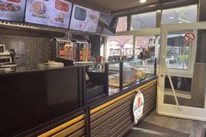 L&uuml;ne D&ouml;ner