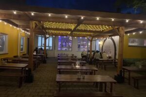 LUPASO Restaurant