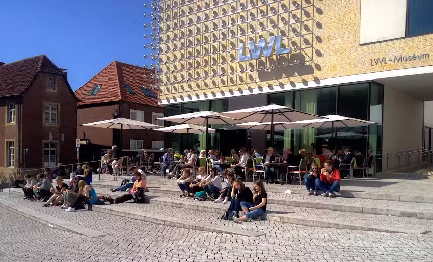 LUX | Barkultur &bull; Grillkunst &bull; Restaurant