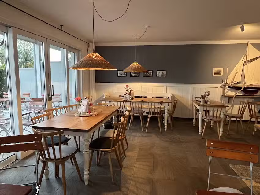 Madl am Chiemsee Cafe Bistro