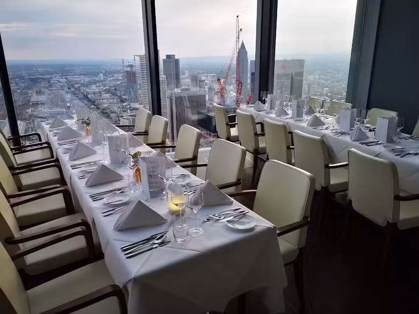 Main Tower Restaurant & Lounge
