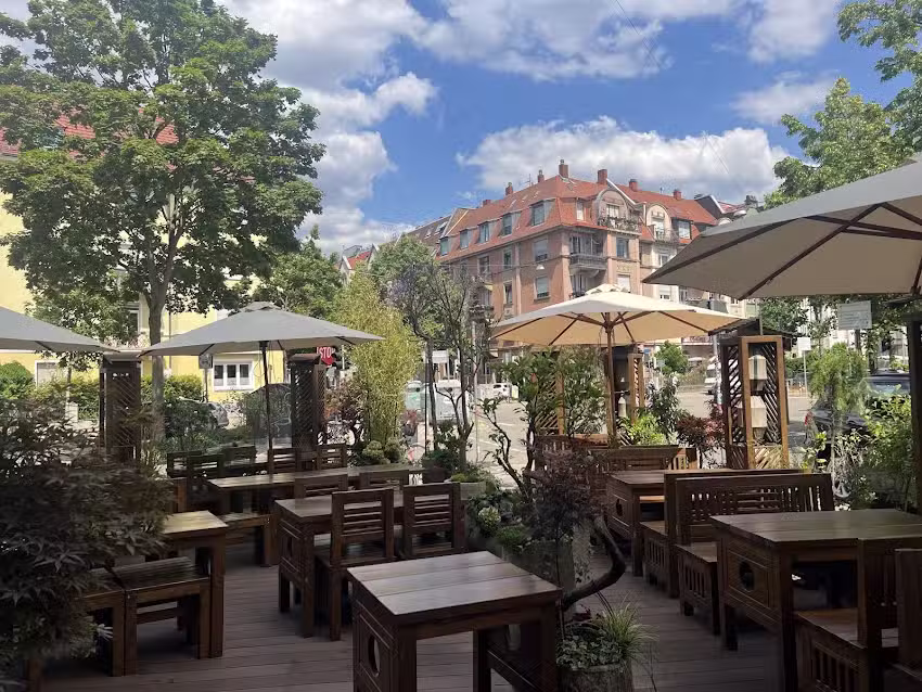 Maison Tom Restaurant