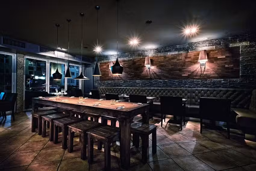 Makiman 3 (Sushi | Asian Tapas | Wine)