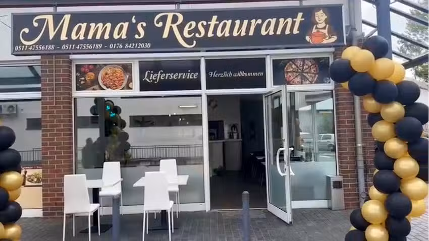 MAMA’S RESTAURANT