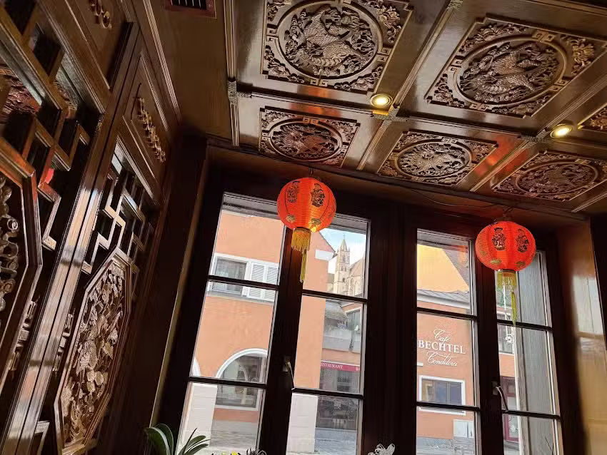 Mandarin Hotel Schiff