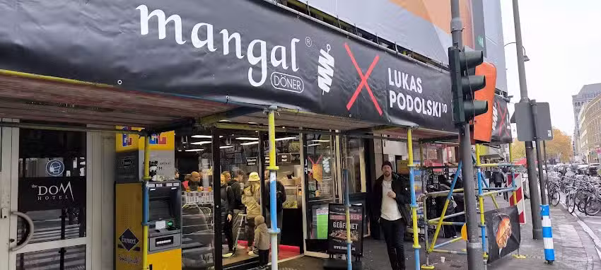 Mangal x Lukas Podolski 10