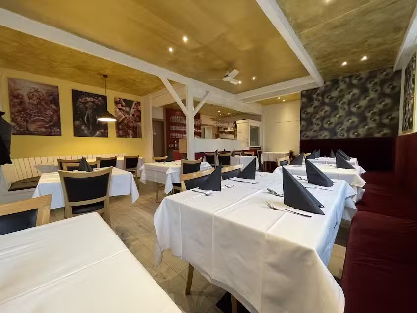 Mannat &ndash; Indisches Restaurant