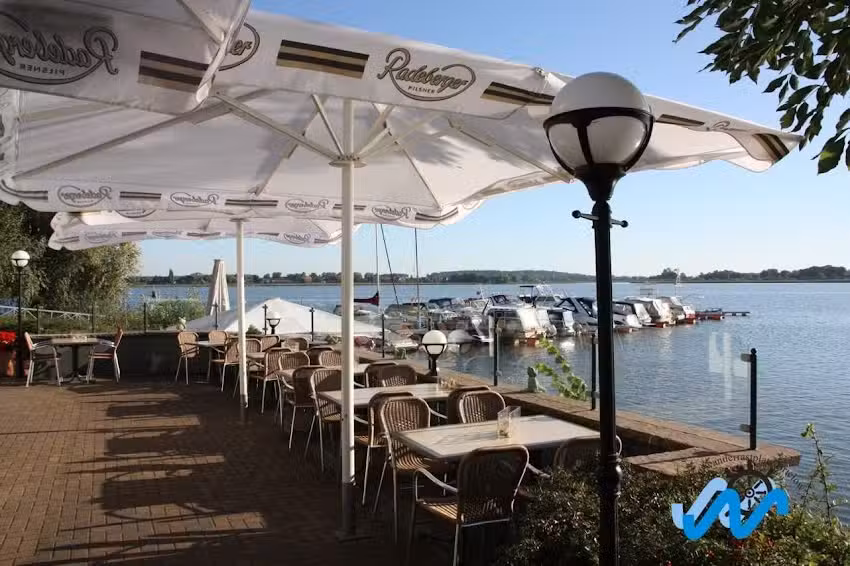 Marina Beetzsee &ndash; Marina, Caravan, Ferienhaus