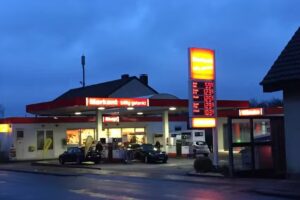 Markant Tankstelle