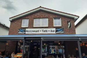 MARKTPIRAT B&uuml;sum
