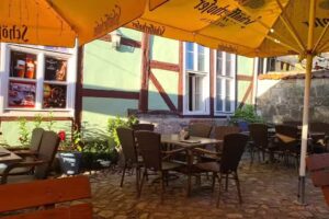Mary&rsquo;s Pub