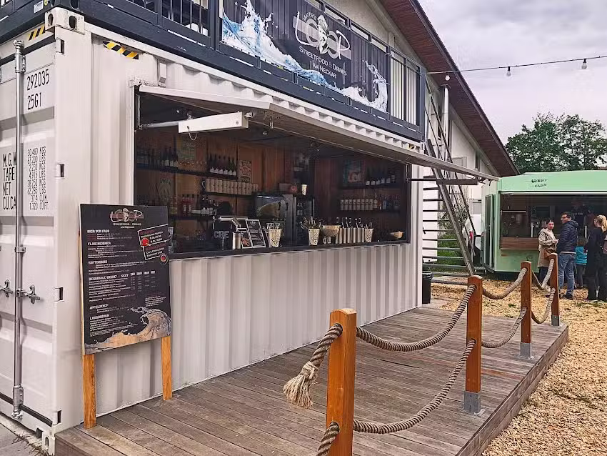 Mayer&rsquo;s LOOP | Streetfood & Drinks am Neckar