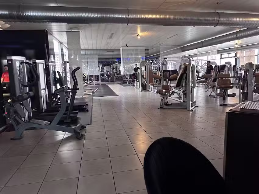 MCRONAUTS – Fitness Fastfood