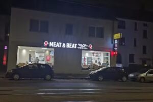 Meat & Beat Bochum Döner Pizza