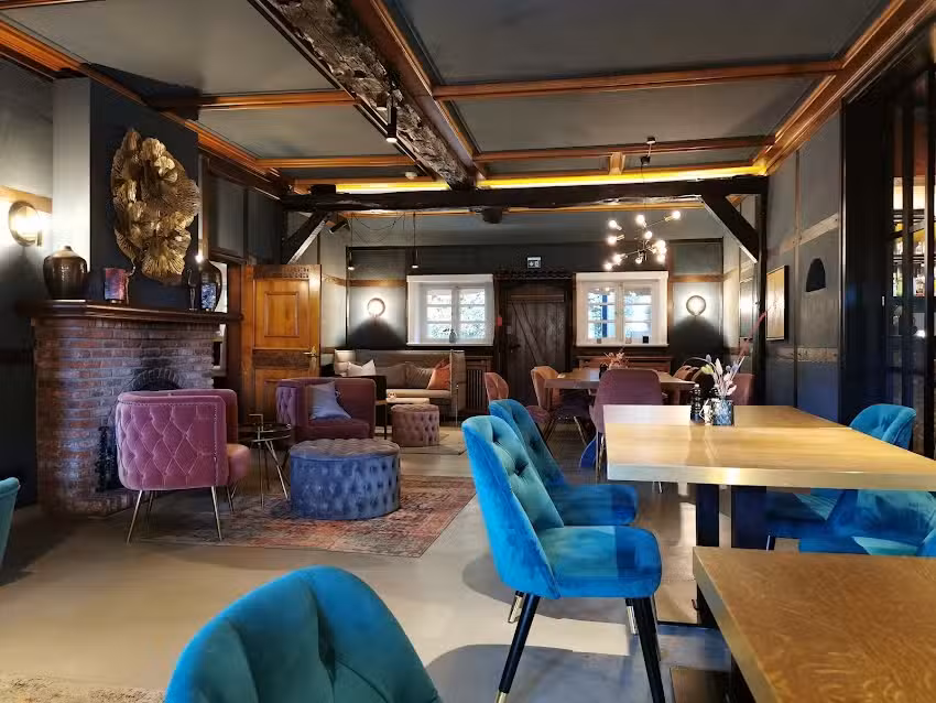 Meinsbur Boutique Hotel & Restaurant