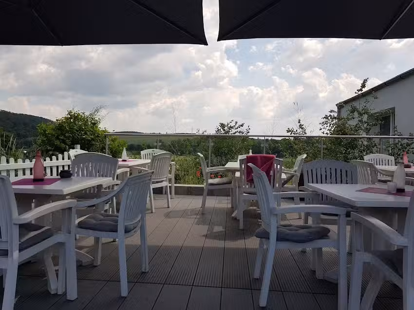 Mellys Caf&eacute; & Store