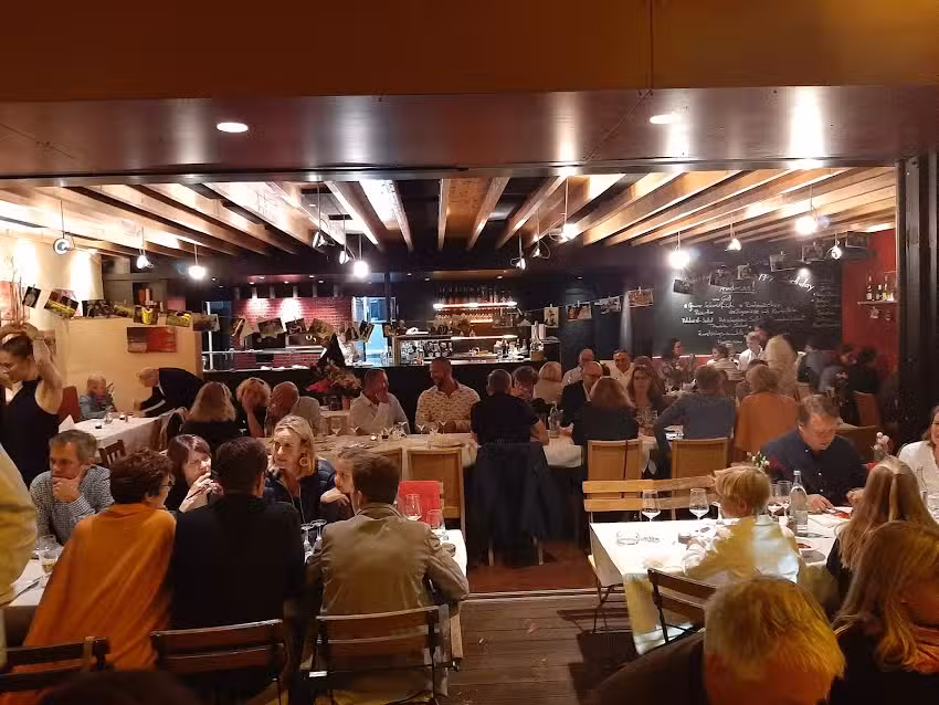 Mennas Time Out Gastronomie