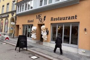 Menu Caf&eacute; & Restaurant