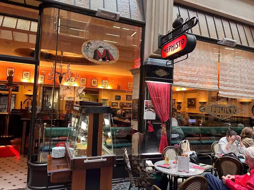 Mephisto-Bar