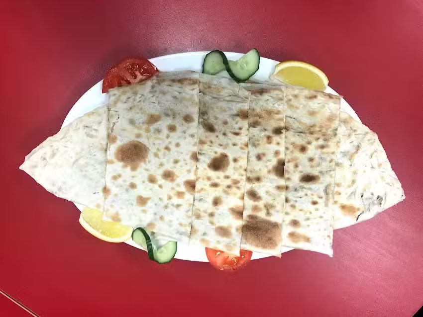 Mevlana Meister &ndash; D&ouml;ner&Pizza
