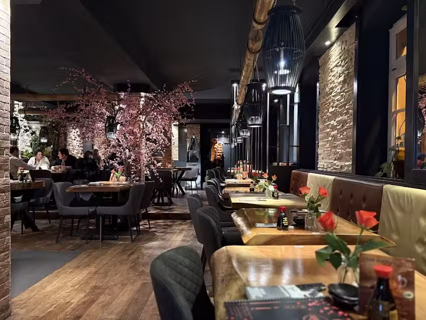 Michiko Sushi & Vietfusion Restaurant