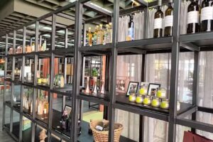 midi Restaurant & Markt