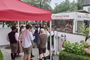 Midikgrillexpress Poing Markt