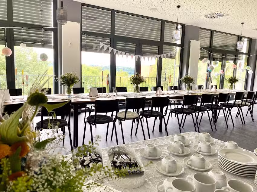 Mietcaf&eacute; &bdquo;gut so!&ldquo; &ndash; Hochzeitslocation & Veranstaltungsraum