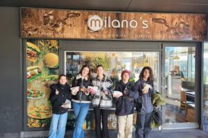 Milanos Lounge
