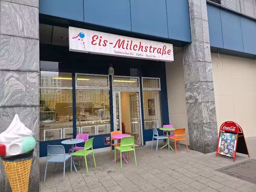 Milchstra&szlig;e Gelateria Italiana