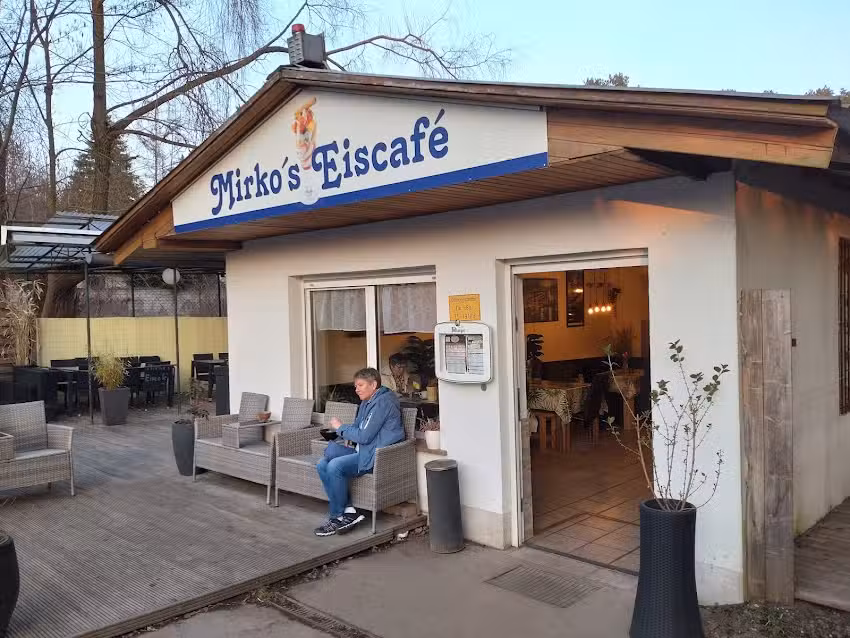 Mirko&rsquo;s Eiscaf&eacute; & Pizza
