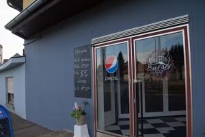 Miss Ellie’s Burger