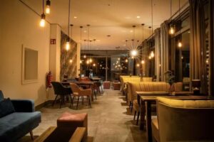 ML‘s Bistro