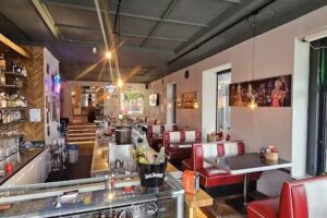 Moe’s Roadhouse – Bismarckplatz