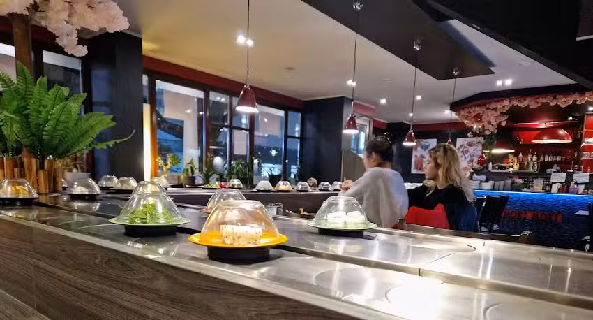 Moki Moki Sushi & Grill Restaurant