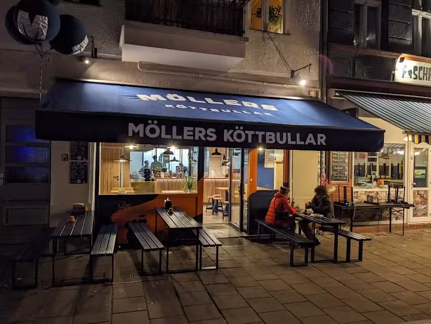 M&ouml;llers K&ouml;ttbullar &ndash; Berlin &ndash; Prenzlauer Berg